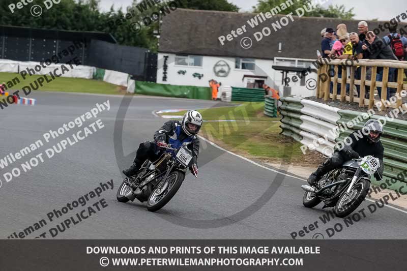 Vintage motorcycle club;eventdigitalimages;mallory park;mallory park trackday photographs;no limits trackdays;peter wileman photography;trackday digital images;trackday photos;vmcc festival 1000 bikes photographs